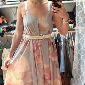 Beautiful maternity dress